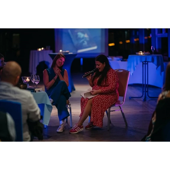 Lugosi Dóra - Merülés Könyv